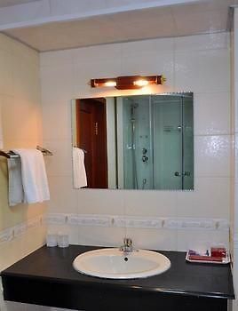 Dongfang Hotel 하얼빈 외부 사진